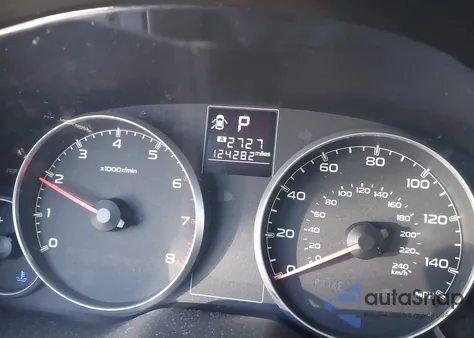 2013 Subaru Outback 2.5I Premium из США, поврежденный, VIN 4S4BRBCC5D3324075